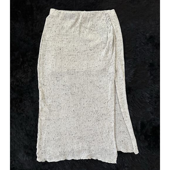 Pull & Bear Heather Gray Knitted Midi Slit Skirt Oatmeal Color Womens Size Small - Picture 1 of 12